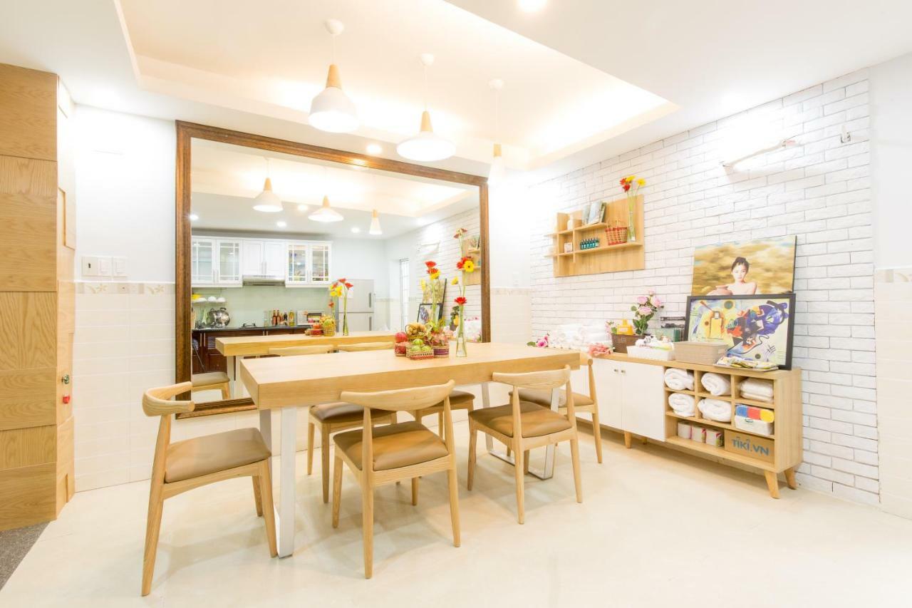 Hostie Saigon Wanderlust Home Хошимін Екстер'єр фото